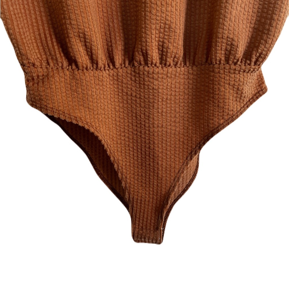 🧡✨ Entro Rust Ribbed Short Sleeve Bodysuit | Size Small - Picture 5 of 7